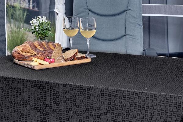 Table Cloths & Carry Cases - folding tables, kitchen stands and camping storage