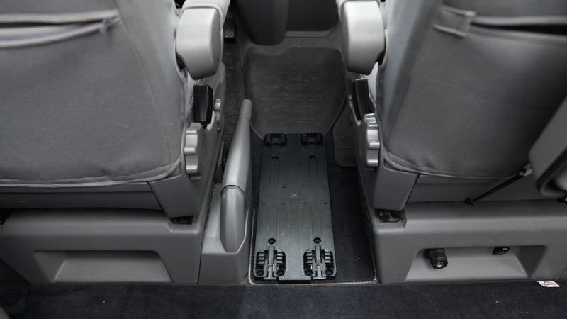 Outwell Arctic Chill 8 Coolbox Black & Grey Outwell - UK Camping And Leisure