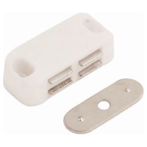 W4 Magnetic Catch 37823 W4 - UK Camping And Leisure