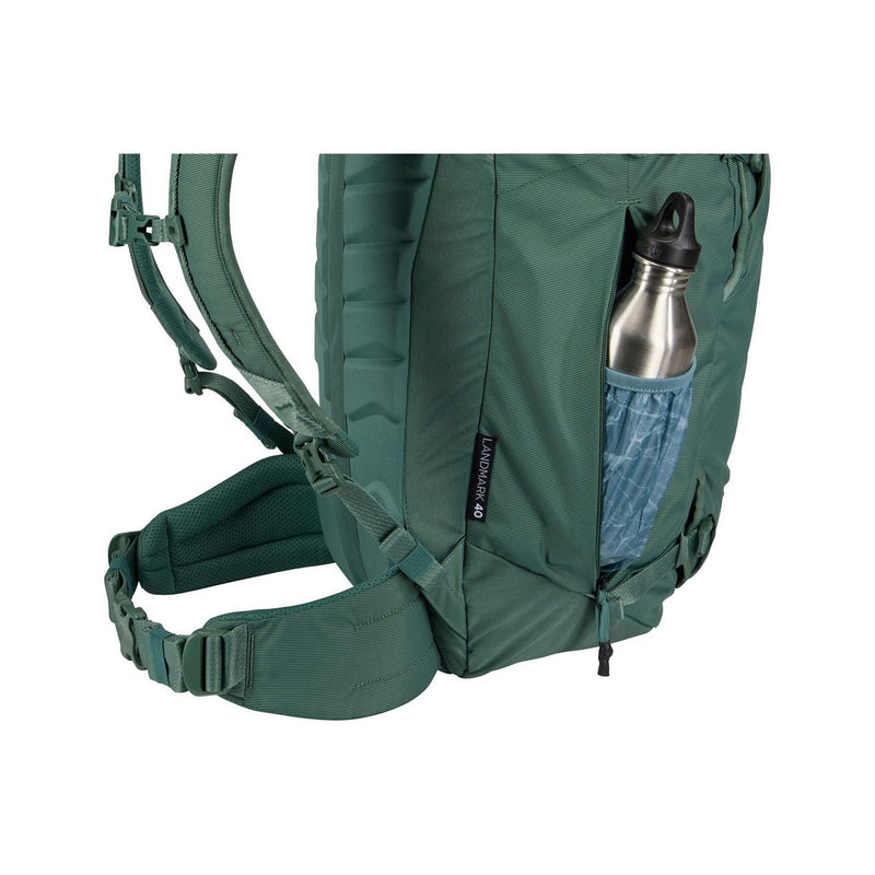 Thule Landmark 40L travel pack hazy green Thule - UK Camping And Leisure