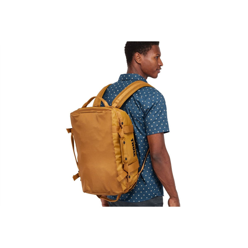 Thule Chasm 30L duffel bag golden brown