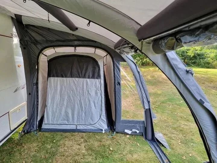 Sunncamp Ultima Pro Poled Annexe (Includes Inner Tent)