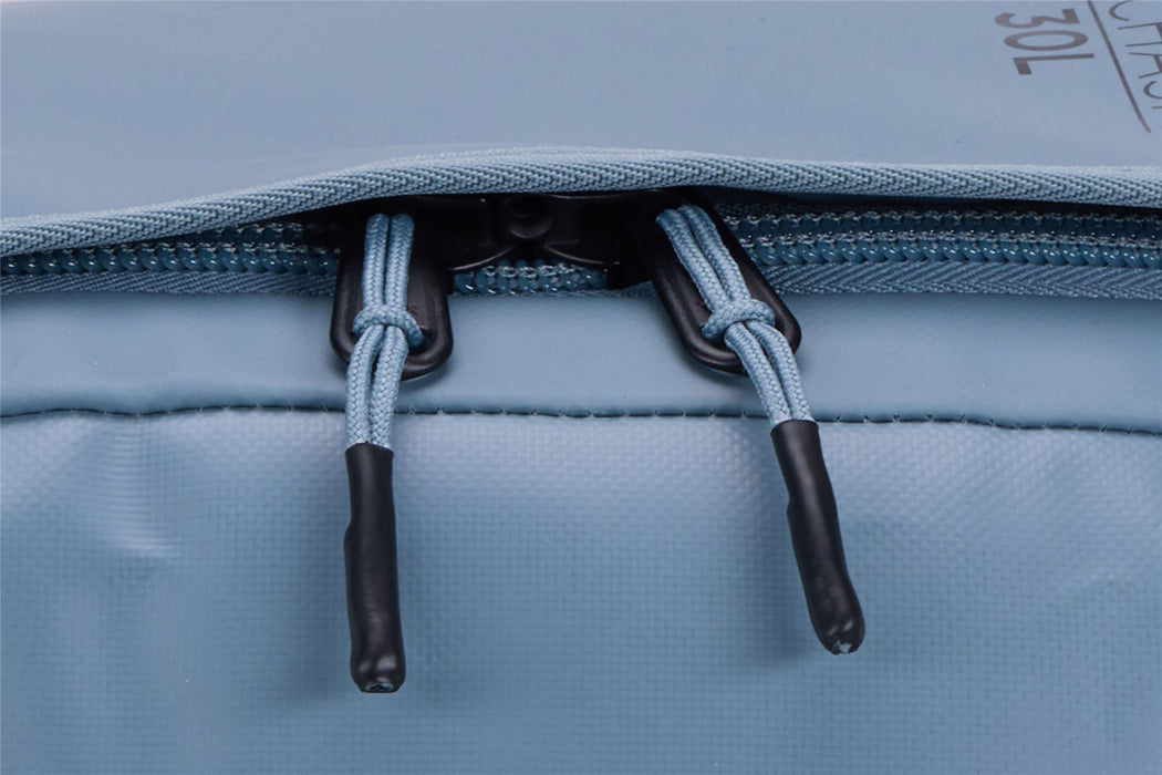 Thule Chasm 30L duffel bag pond grey Thule - UK Camping And Leisure