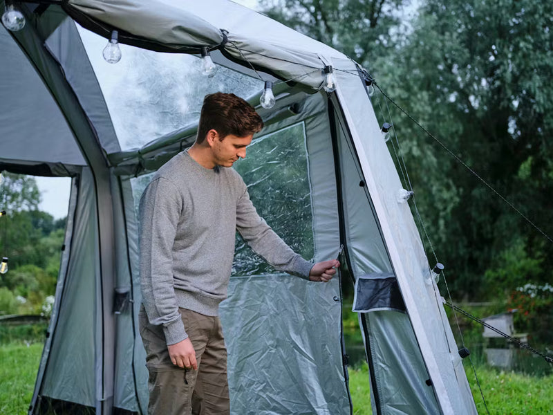 Coleman Event Shelter Air Medium SPF50 Inflatable Gazebo | air pole, 3000mm, UV protection, fire retardant