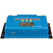 Victron BlueSolar PWM Charge Controller DUO LCD & USB (12V/24V / 20A) - View 3