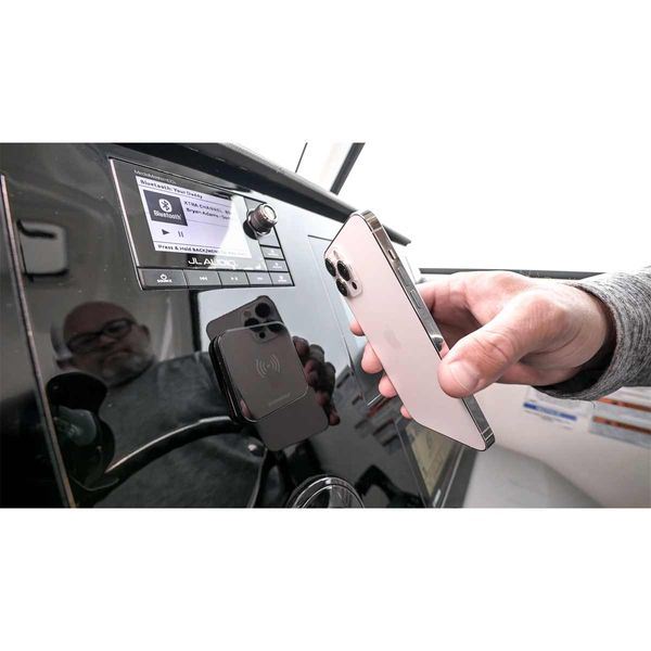 Scanstrut Ultra Magnetic Waterproof Wireless Charger (12V & 24V / 15W)