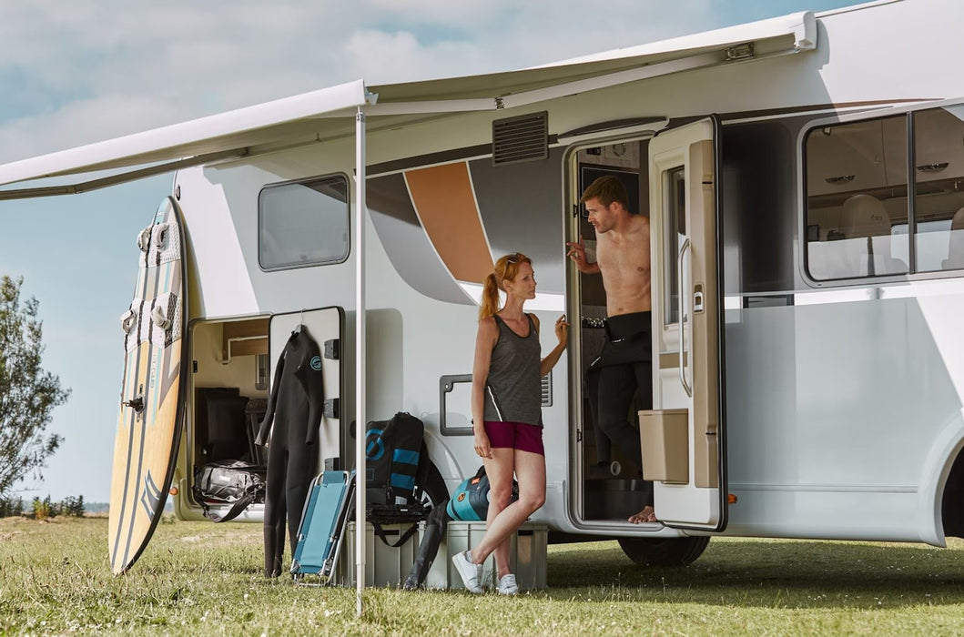 Thule Omnistor 8000 6.00x2.75m Wall Awning Anthracite with Fabric Finish Mystic Grey