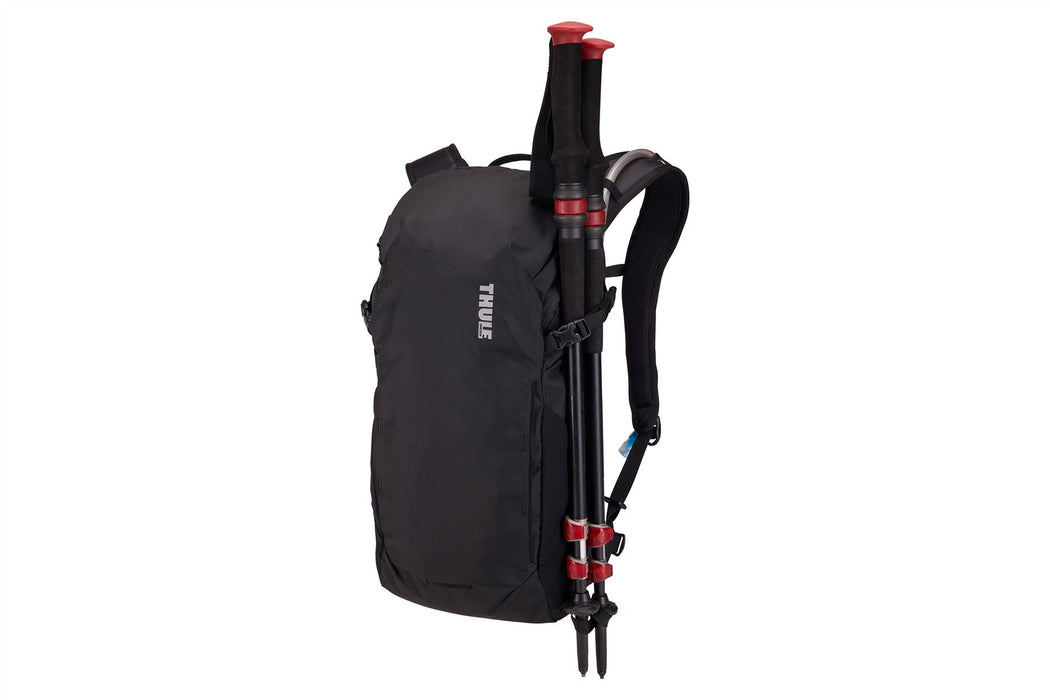Thule AllTrail hydration pack 16L black Thule - UK Camping And Leisure
