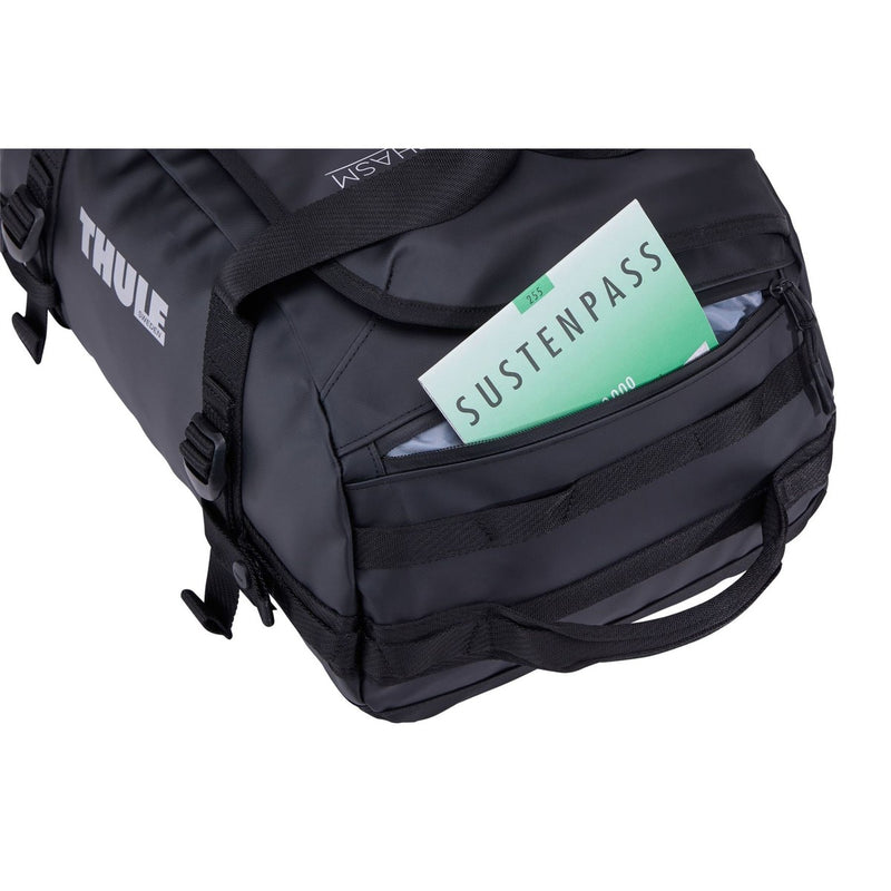 Thule Chasm 30L duffel bag black Thule - UK Camping And Leisure