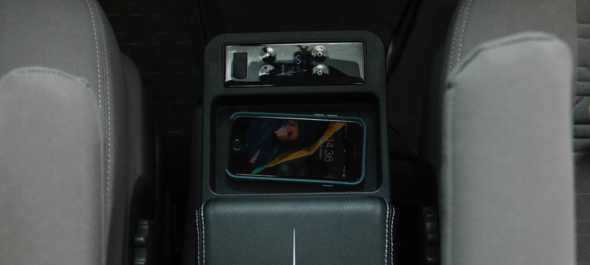 Outwell Arctic Chill 8 Coolbox Black & Grey Outwell - UK Camping And Leisure