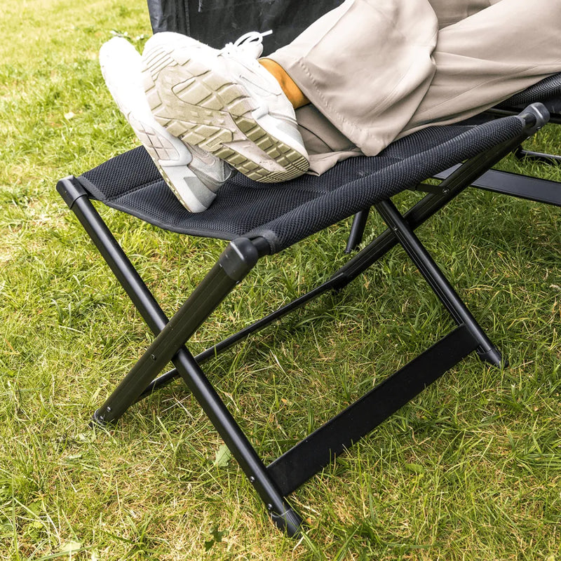 Travellife Barletta Footrest Black | breathable, lightweight, garden