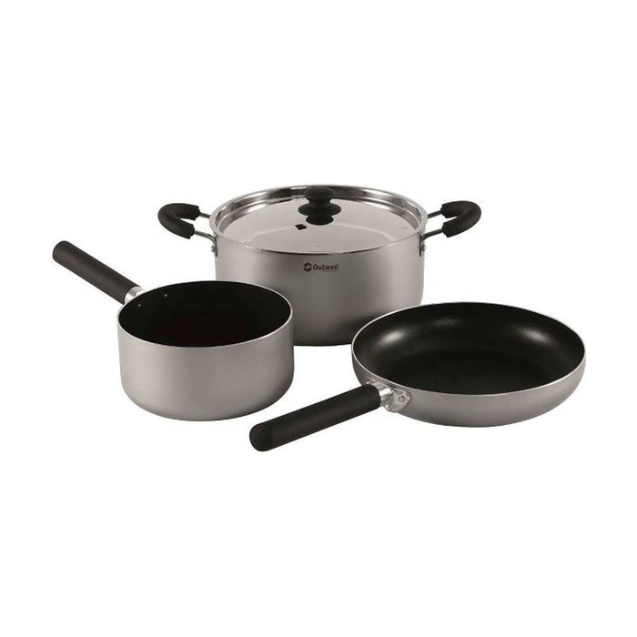 Cook up a storm with Outwell Feast Set L Aluminium non stick finish