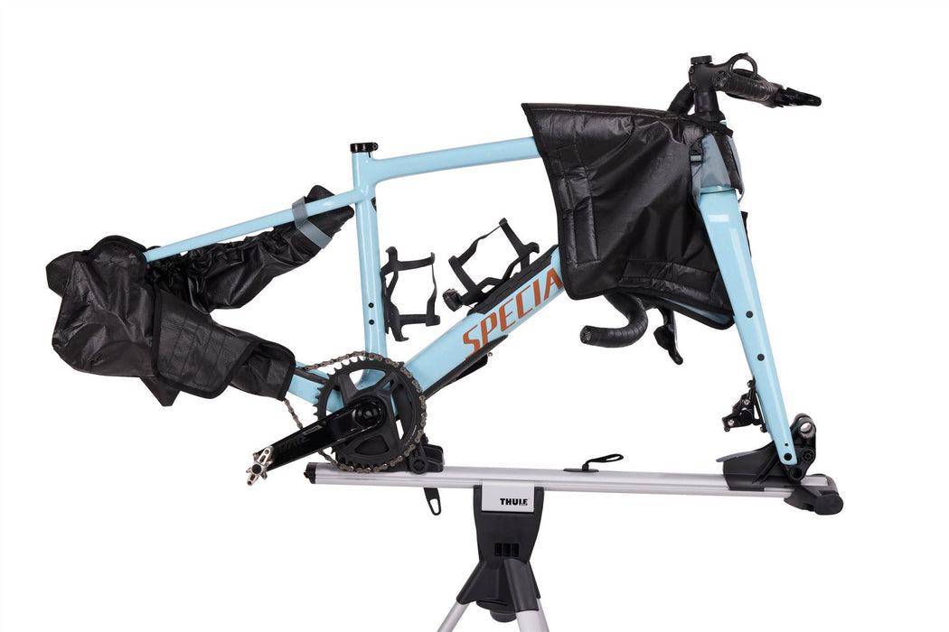 Thule RoundTrip road bike travel case black Thule - UK Camping And Leisure