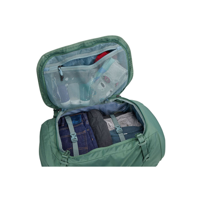 Thule Landmark 40L travel pack hazy green Thule - UK Camping And Leisure