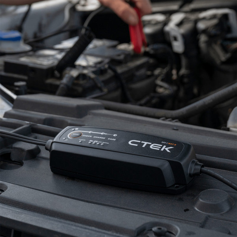 CTEK NXT 5 UK+G Smart Battery Charger for 12V Lead Acid & Lithium-ion - View 6