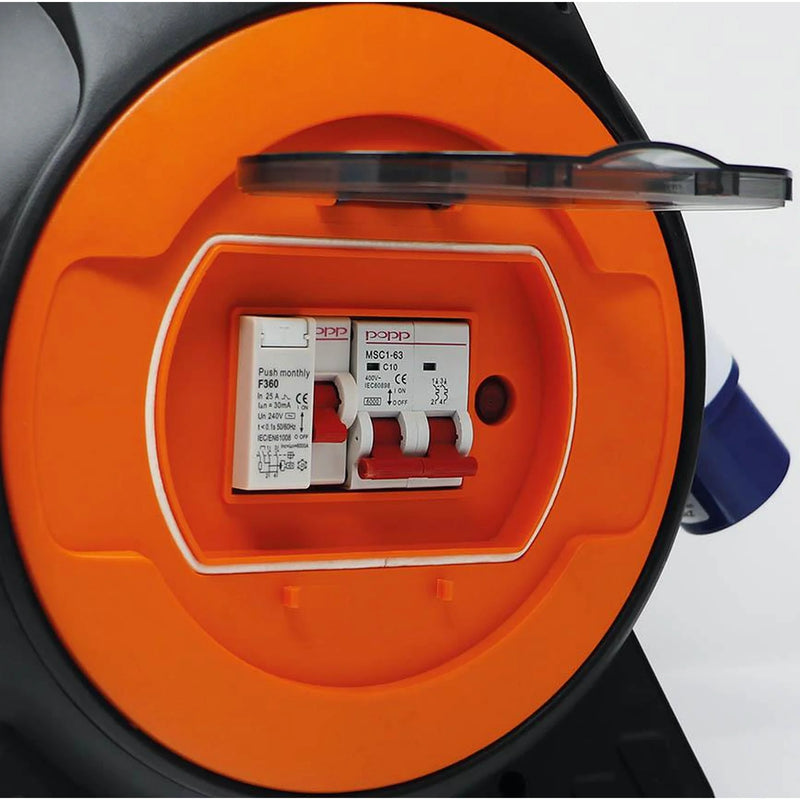 MAYPOLE 3 Way 15Mtr Mobile Mains Roller Power Unit with Twin USB & Light 3767