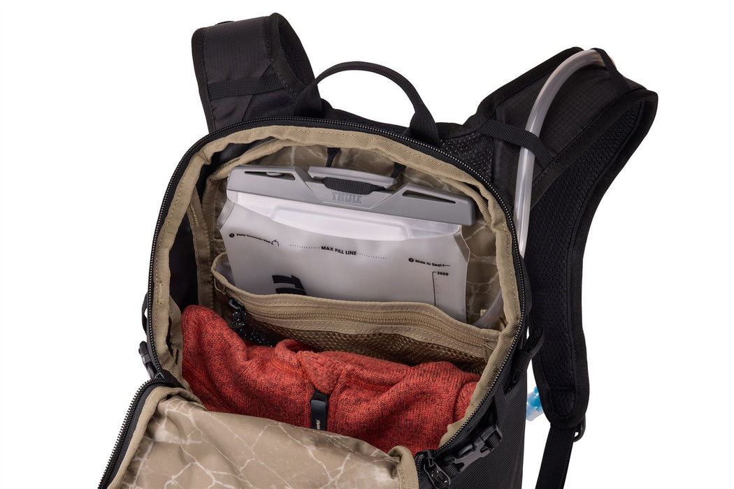 Thule AllTrail hydration pack 16L black Thule - UK Camping And Leisure