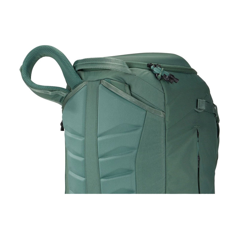 Thule Landmark 40L travel pack hazy green Thule - UK Camping And Leisure