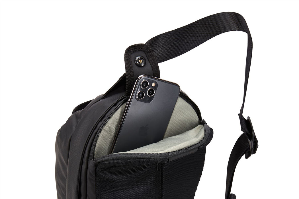 Thule Tact sling 8L 3204710 Thule - UK Camping And Leisure