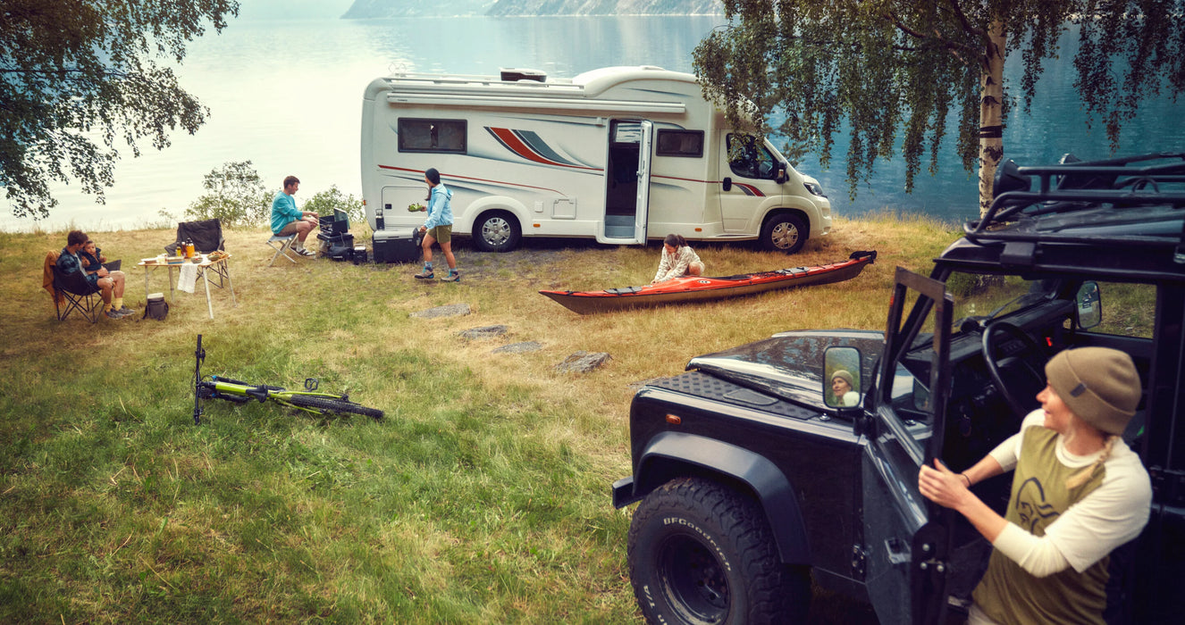 Dometic FreshJet FJX4 1500M Air Conditioner (Black)