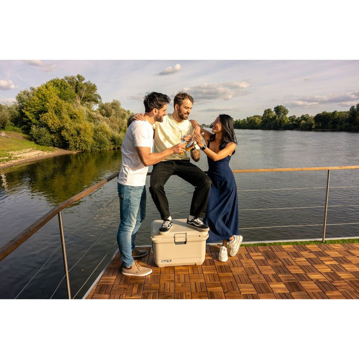 Coleman Pro 45 QT Cooler Box Coleman - UK Camping And Leisure