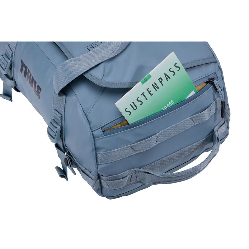 Thule Chasm 30L duffel bag pond grey Thule - UK Camping And Leisure