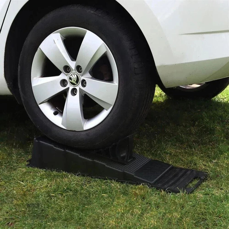 Leisurewize 3 in 1 Ramp with Wheel Chock & Mud Guard Caravan Motorhome LW640 - Image 2 of 2 | UK Camping and Leisure