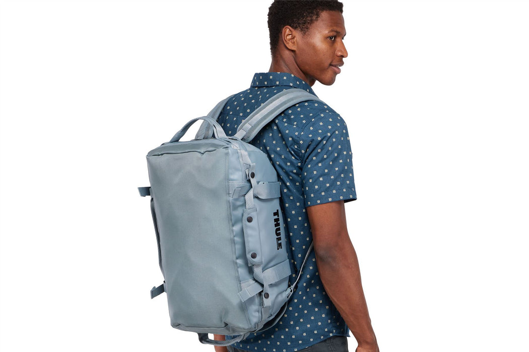 Thule Chasm 30L duffel bag pond grey Thule - UK Camping And Leisure