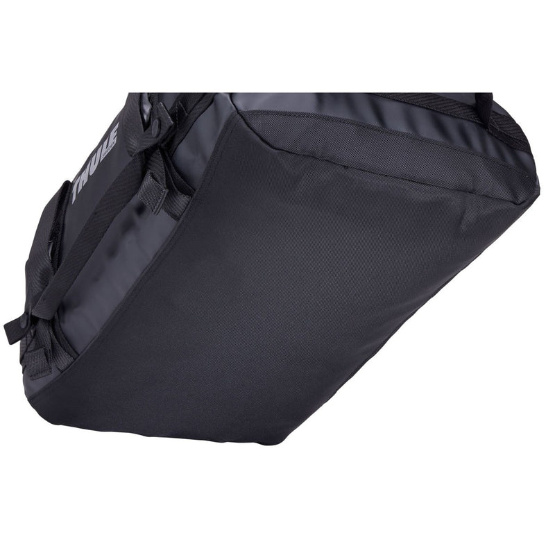 Thule Chasm 30L duffel bag black Thule - UK Camping And Leisure