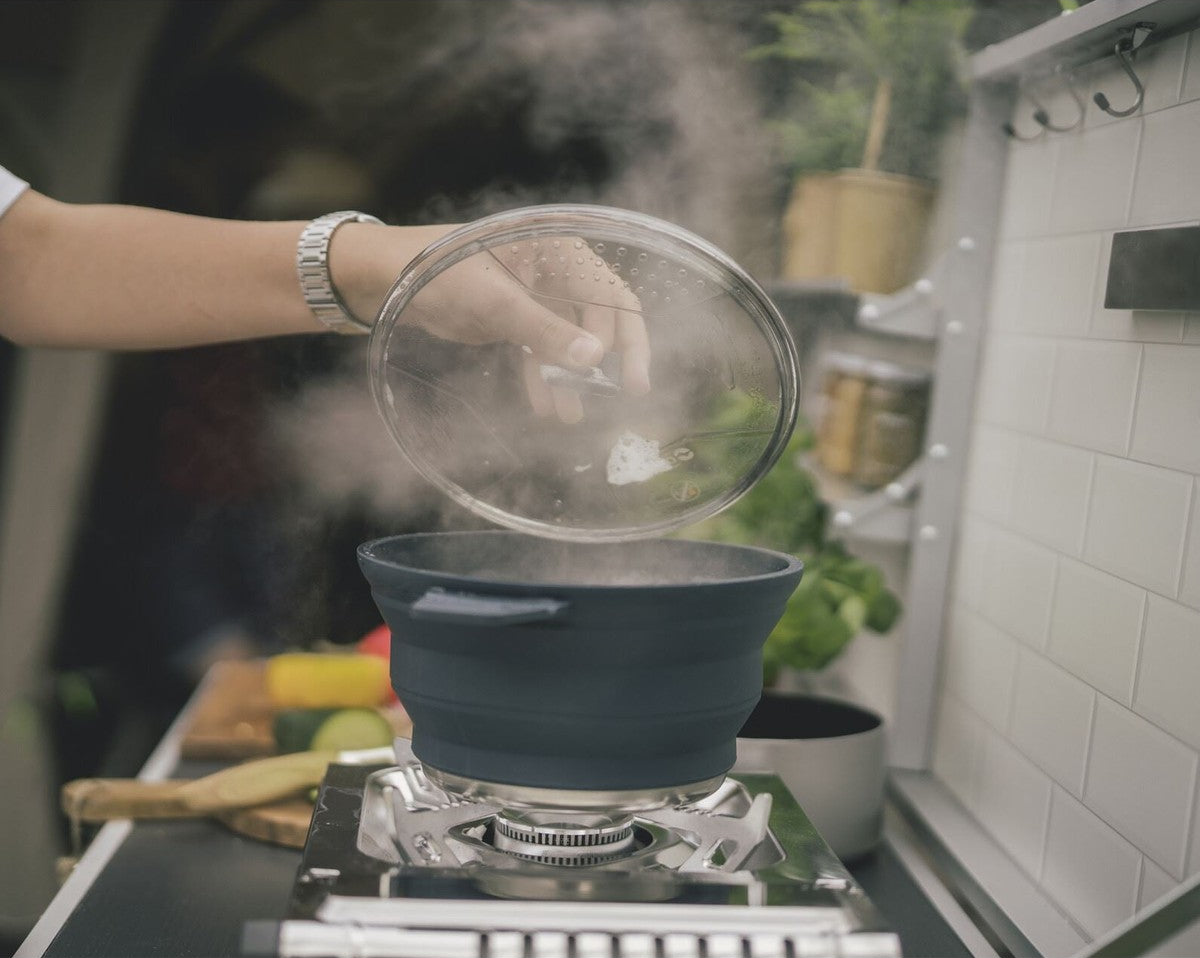 Cookware & Tableware