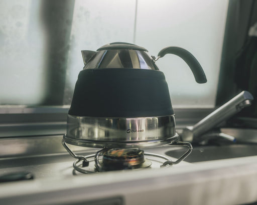 Outwell Collaps Kettle 1.5L Grey Mist Collapsible Camping Kettle - View 2