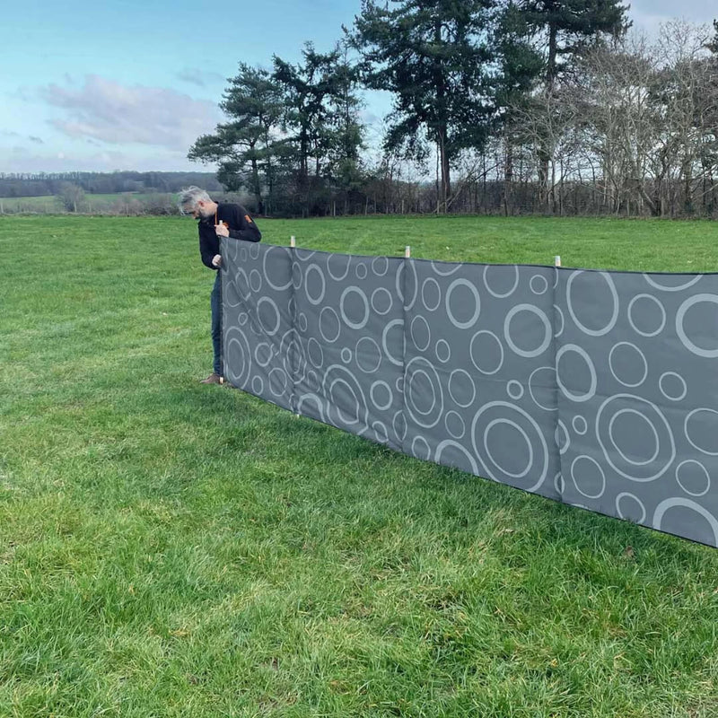 Olpro Dark Moon Folding Wooden Windbreak 5 Pole 480cm