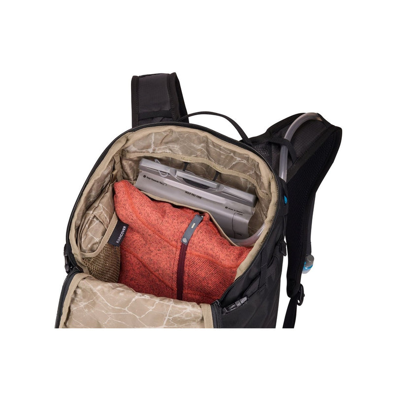 Thule AllTrail hydration pack 22L black Thule - UK Camping And Leisure