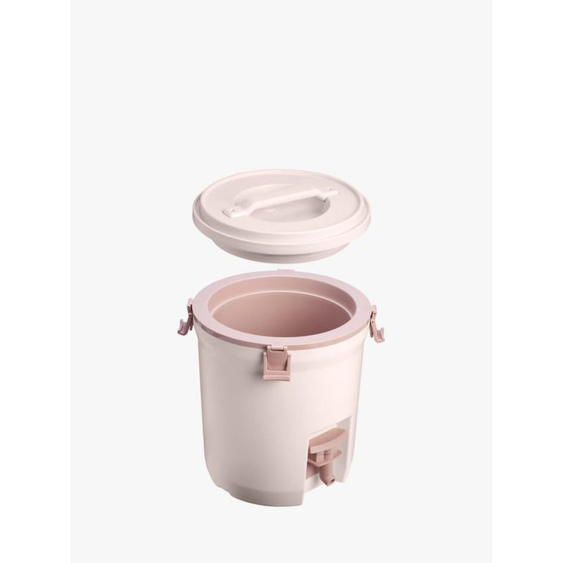 Stanley The Fast-Flow Water Jug 7.5L - Image 19 of 19 | UK Camping and Leisure