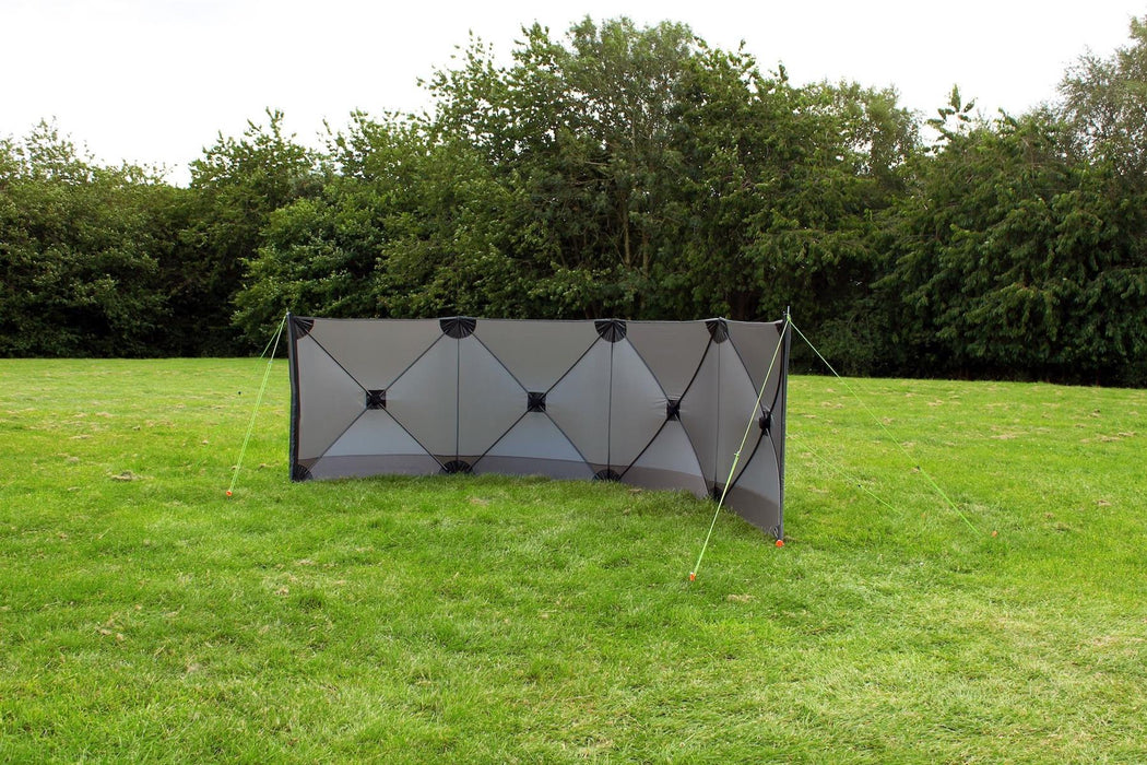 Outdoor Revolution Pronto Tensile Active 4 Windbreak (500cm x 125cm)