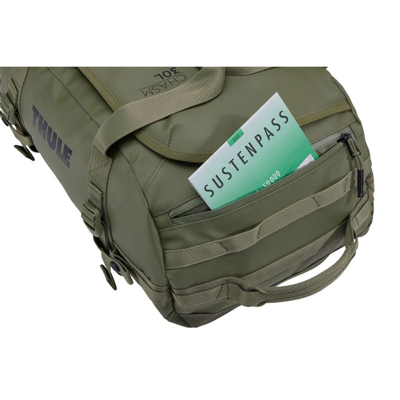 Thule Chasm 30L duffel bag olivine green Thule - UK Camping And Leisure