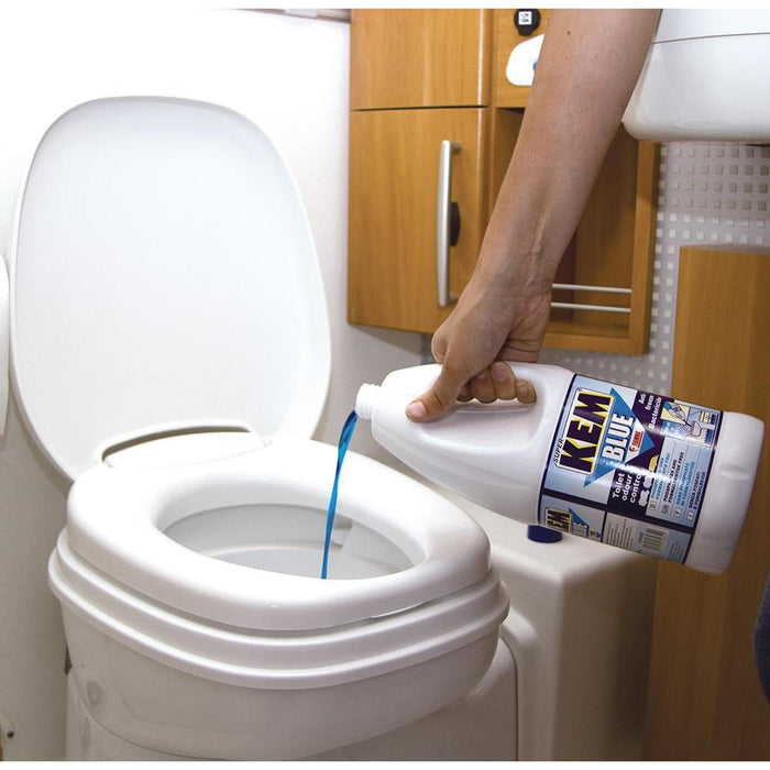 Fiamma Super Kem Blue 2 Litre x 6 Per Box (97310-022) Fiamma - UK Camping And Leisure