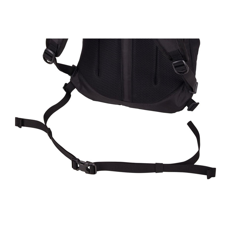 Thule AllTrail 18L daypack with rain cover black Thule - UK Camping And Leisure