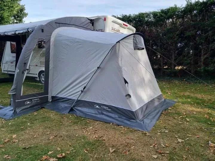 Sunncamp Ultima Pro Poled Annexe (Includes Inner Tent)
