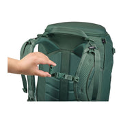 Thule Landmark 60L Women's travel pack hazy green Thule - UK Camping And Leisure