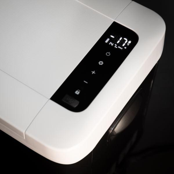 Mestic Hybrid Cool Box Compressor 25 Litre MCC-25 12V/230V -18 °C +10 °C Mestic - UK Camping And Leisure