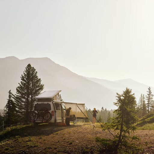 Thule 4200 wall awning 3.50x2.50m white frame, mystic gray material Thule - UK Camping And Leisure