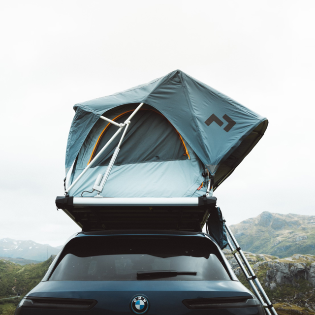Dometic TRT 120 E (Glacier Blue) 12 V Rooftop 4WD Tent
